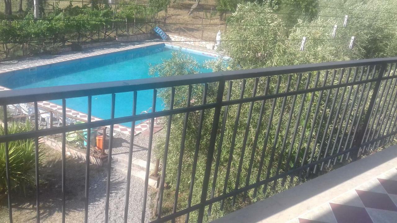 L'Oasi Panzió Auletta Kültér fotó