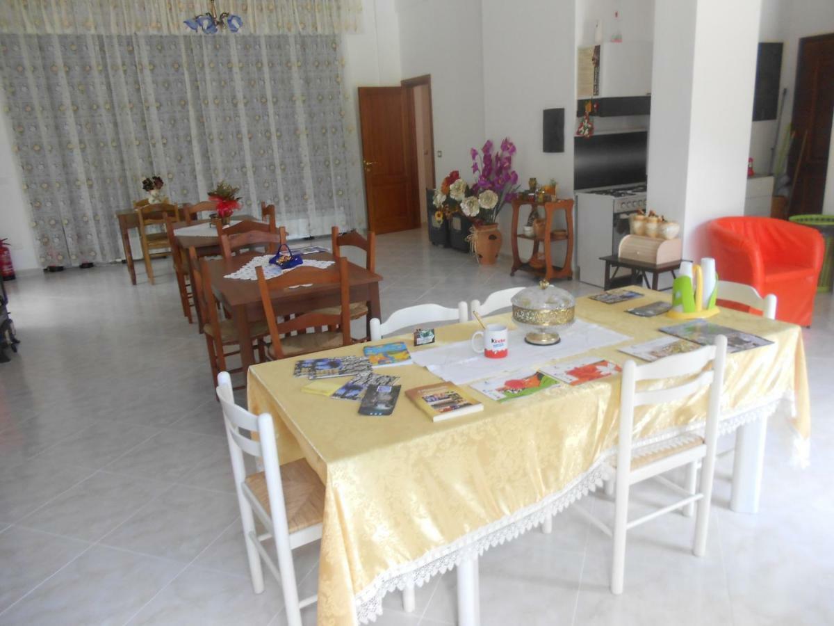 L'Oasi Panzió Auletta Kültér fotó